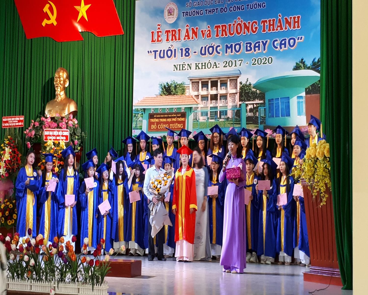 Lễ tri ân và trưởng thành - Niên khóa: 2017 - 2020 Trường THPT Đỗ Công Tường