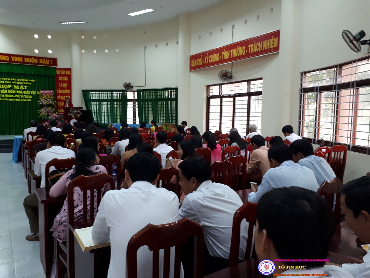 Họp mặt kỷ niệm Ngày Nhà Giáo Việt Nam 20/11/2020