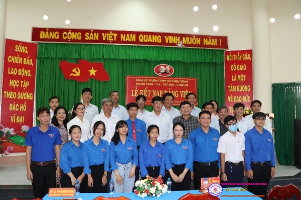 Lễ kết nạp Đảng viên