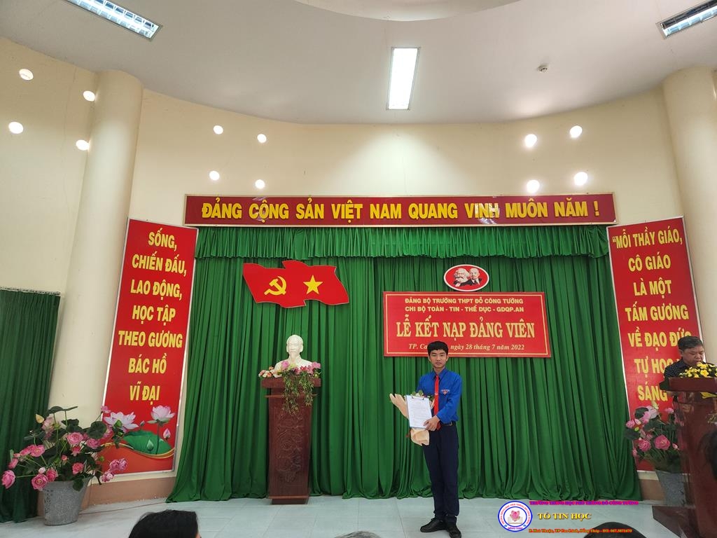 Lễ kết nạp Đảng viên