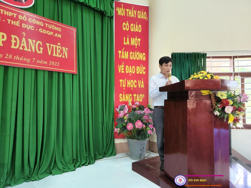 Lễ kết nạp Đảng viên